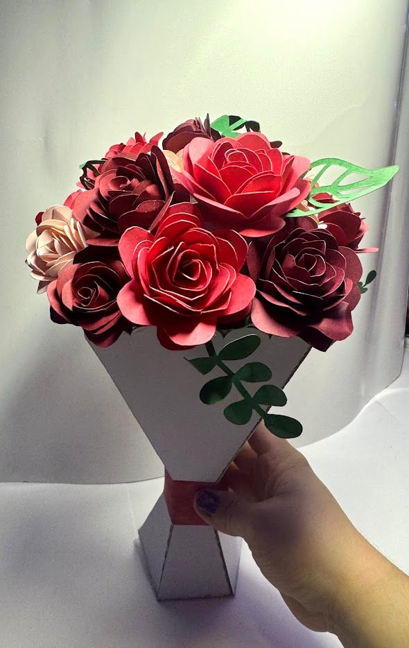 Red Paper Flower Bouquet - Medium