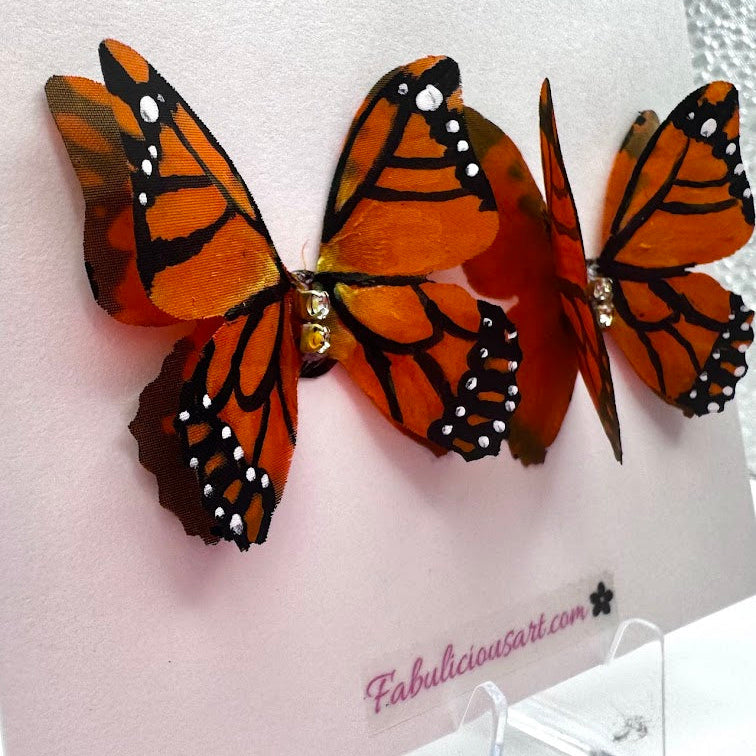 Preciosos pendientes de mariposa rosa (pequeños)