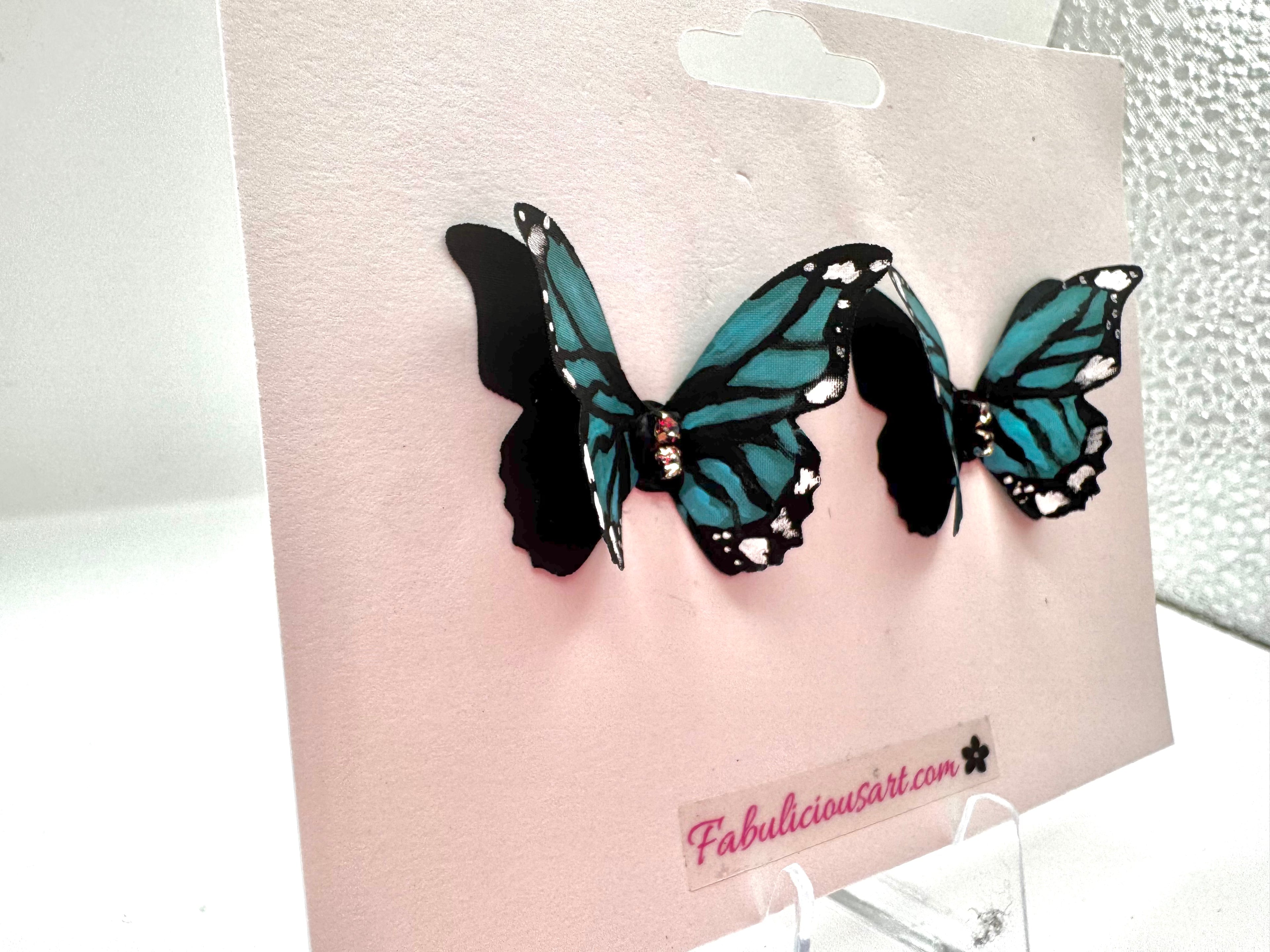 Preciosos pendientes de mariposa rosa (pequeños)